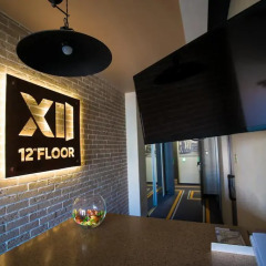 Апартаменты 12th Floor Apartments интерьер отеля
