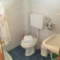 Отель Nikolaidis House ванная