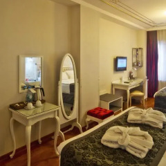 Hotel Amira Istanbul 4* Семейный номер Делюкс с двуспальной кроватью фото 5