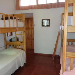 Hotel Guancascos Кровать в мужском общем номере