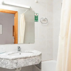 Hotel Casa Bauza 2* Стандартный номер с различными типами кроватей фото 11