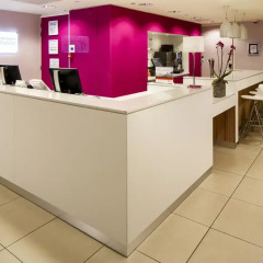 Отель Holiday Inn Express Arnhem интерьер отеля фото 3