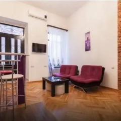 Отель Comfortable Flat in Central Tbilisi комната для гостей фото 4