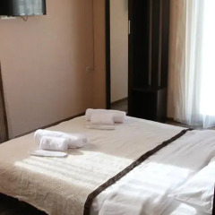 Отель B&B Old Tbilisi 3* Улучшенный номер с различными типами кроватей фото 12