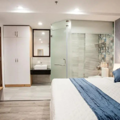 Отель LaLuna Saigon 3* Номер Делюкс с различными типами кроватей фото 5