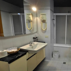 Hotel Italia 4* Стандартный номер фото 6