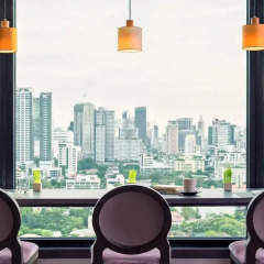 Отель AVANI Atrium Bangkok 4* Представительский номер с различными типами кроватей фото 14