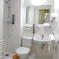 Отель Best Western Amedia Praha 3* Стандартный номер с различными типами кроватей фото 3