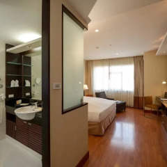 Grand Sukhumvit Hotel Bangkok Managed by Accor 4* Номер Делюкс с различными типами кроватей фото 4