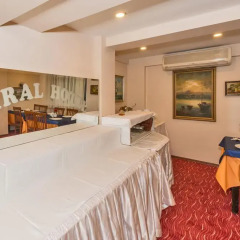 Maral Hotel Istanbul с домашними животными