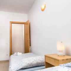 Отель New & Sunny Apartment Испания, Барселона - отзывы, цены и фото номеров - забронировать отель New & Sunny Apartment онлайн комната для гостей фото 5