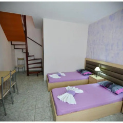 Апартаменты Anna Christina Apartments Метаморфоси комната для гостей фото 5