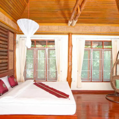 Отель Dusit Buncha Resort Koh Tao 3* Полулюкс с различными типами кроватей фото 12