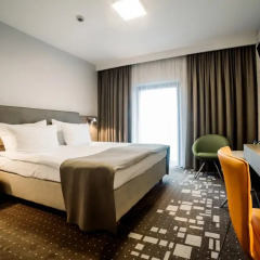 Q Hotel Plus Wroclaw 4* Стандартный номер с двуспальной кроватью фото 3