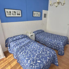 Отель Hostal Valencia Madrid Стандартный номер с различными типами кроватей фото 5