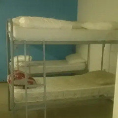Гостиница Kubrik Hostel в Перми 1 отзыв об отеле, цены и фото номеров - забронировать гостиницу Kubrik Hostel онлайн Пермь комната для гостей фото 4