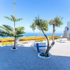 Апартаменты Ampelonas Apartments бассейн