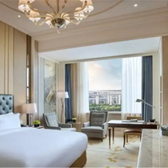 Отель Sofitel Shanghai Hongqiao 5* Улучшенный номер с различными типами кроватей фото 4