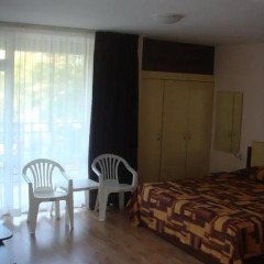 Отель Guesthouse Tanya Болгария, Свети Влас - отзывы, цены и фото номеров - забронировать отель Guesthouse Tanya онлайн комната для гостей