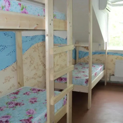 Хостел В центре Кровать в общем номере фото 6