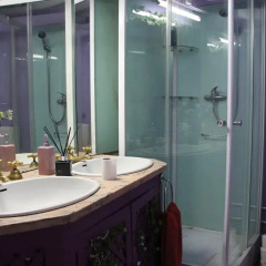 Arty Hostel Lisbon ванная