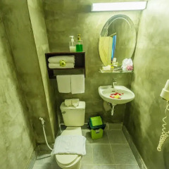 Отель Golden Temple Villa 4* Улучшенный номер с различными типами кроватей фото 3