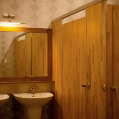 Отель The Highland House 2* Кровать в мужском общем номере с двухъярусной кроватью фото 4