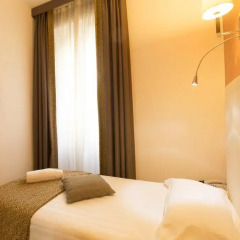 Floris Hotel 3* Номер Комфорт с различными типами кроватей фото 6
