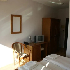 Jupiter 1 Family Hotel 2* Стандартный номер фото 12