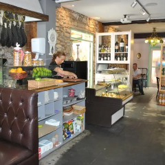 Отель Hostal Kukia развлечения