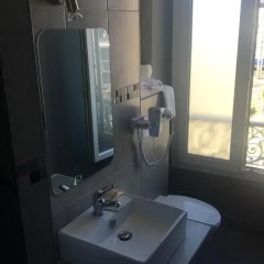 Hotel De Berne 2* Стандартный номер с различными типами кроватей фото 20