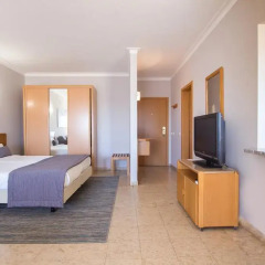 Отель Clube Praia Mar 3* Улучшенная студия с различными типами кроватей фото 3