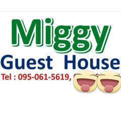 Отель Miggy Guest House Adults Only Бангкок спортивное сооружение