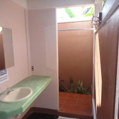 Отель Cabinas Tropicales Puerto Jimenez 3* Стандартный номер