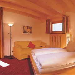 Hotel Goldener Adler Курон-Веноста комната для гостей