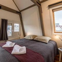 Отель Hot Spot Fascinating Bed and Breakfast B2 Нидерланды, Амстердам - отзывы, цены и фото номеров - забронировать отель Hot Spot Fascinating Bed and Breakfast B2 онлайн комната для гостей фото 2