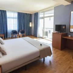 Delfin Hotel 4* Люкс разные типы кроватей фото 2