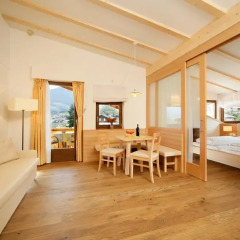 Отель und Residence Johanneshof Италия, Чермес - отзывы, цены и фото номеров - забронировать отель und Residence Johanneshof онлайн комната для гостей фото 4