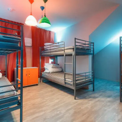 Art-hotel Zontik 2* Кровать в общем номере с двухъярусной кроватью