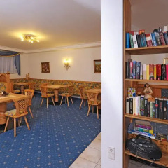Отель Appartement Riederhof Сан-Мартино-ин-Пассирия развлечения