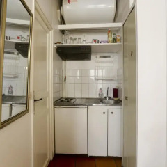 Отель Lovely and Typical 1 bedroom в номере
