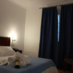 Отель Hostal Puerta de Arcos Испания, Аркос -де-ла-Фронтера - отзывы, цены и фото номеров - забронировать отель Hostal Puerta de Arcos онлайн комната для гостей фото 3