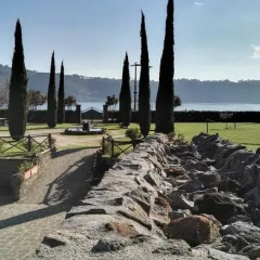 Отель Agriturismo Le Grotte Неми пляж