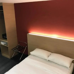 Golden Royal Hotel 3* Номер Делюкс с двуспальной кроватью фото 4