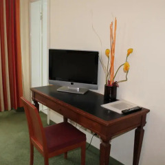 Hotel Deutsches Theater Stadtmitte (Downtown) 3* Стандартный номер с различными типами кроватей фото 10