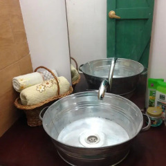 Отель Tegheniq Guesthouse ванная