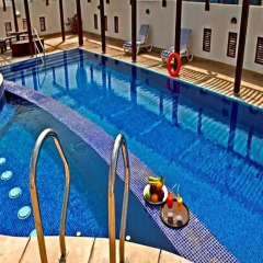 Arcadia Hotel Apartments бассейн фото 2