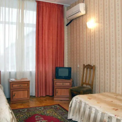 Гостиница Гостиный Дом Визитъ Кровать в общем номере с двухъярусной кроватью фото 7