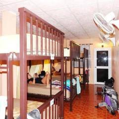 Jinda Hostel Кровать в общем номере с двухъярусной кроватью фото 7