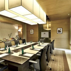 DoubleTree by Hilton Hotel Riyadh - Al Muroj Business Gate